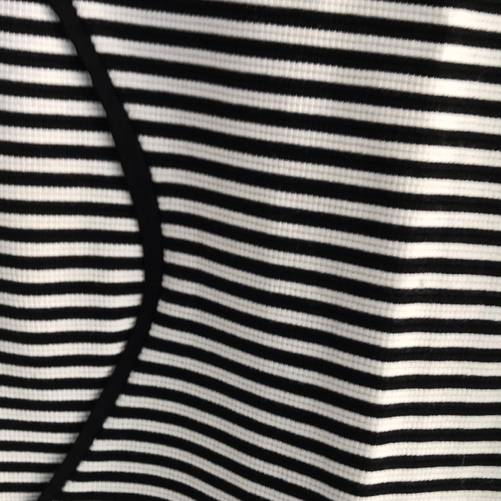 Dress - Picture 2 of 6